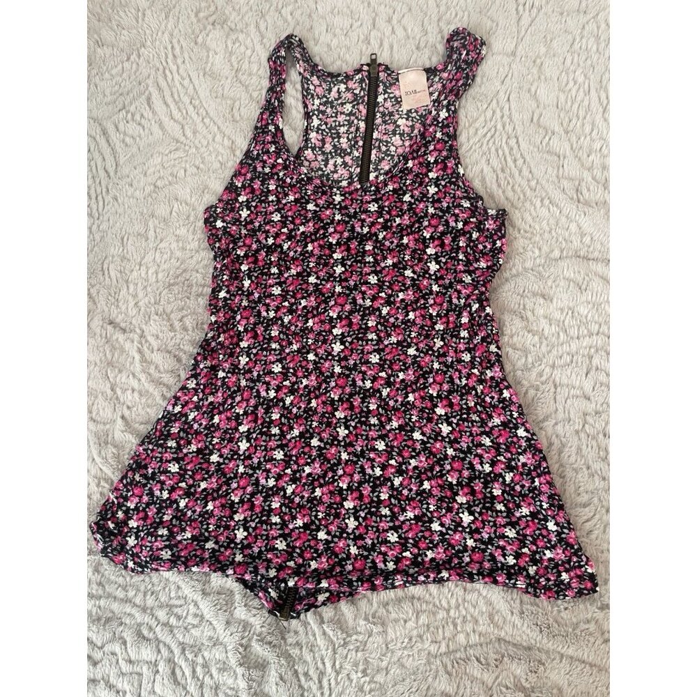 Zoah Women’s Floral Tank Top S Black Pink White Sleeveless Racerback Shirt Y2K